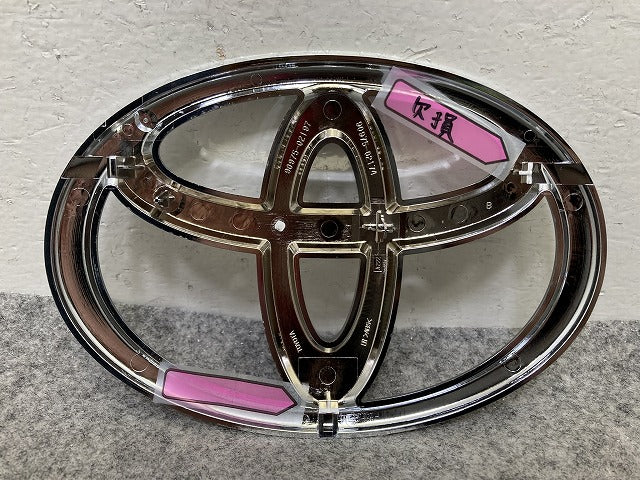 プリウス PHV ZVW52 純正 フロント グリル エンブレム/オーナメント 90975-02174/97 メッキ トヨタ(149583)