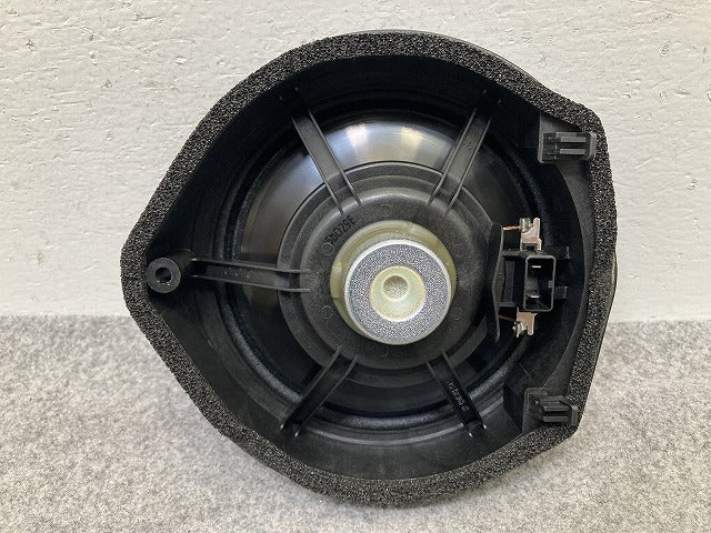 新車取り外し!フリード GB5/GB6 ハイブリッド/GB7/GB8 純正 ドアスピーカー 4点セット  TBG0 08A39-PW3-000A ブラック ホンダ(149590)