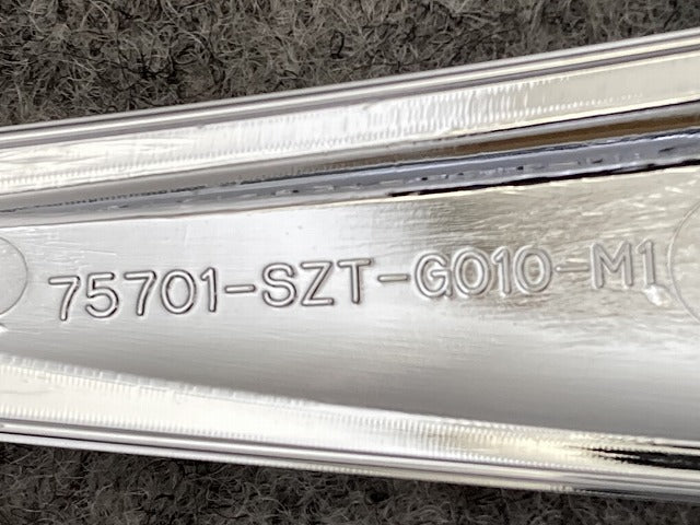 新車取り外し!N-BOX/NBOX Nボックス 純正 リア エンブレム/オーナメント Hマーク 75701-SZT-G010-M1 メッキ ホンダ(149598)