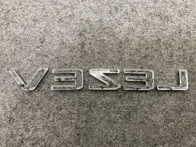 新車取り外し!ヴェゼル/VEZEL 純正 エンブレム/オーナメント メッキ ホンダ(149608)
