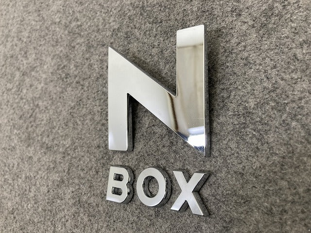 新車取り外し!N-BOX/NBOX Nボックス 純正 エンブレム/オーナメント ステッカー メッキ ホンダ(149622)