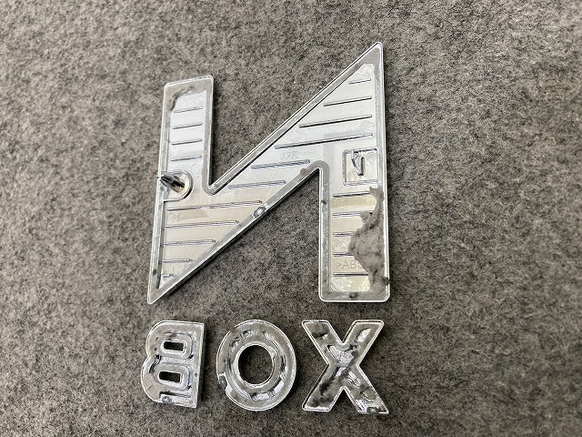 新車取り外し!N-BOX/NBOX Nボックス 純正 エンブレム/オーナメント ステッカー メッキ ホンダ(149622)