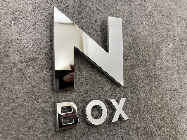 新車取り外し!N-BOX/NBOX Nボックス 純正 エンブレム/オーナメント ステッカー メッキ ホンダ(149623)
