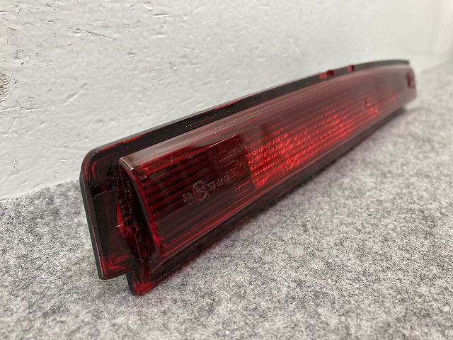 新品!メガーヌ 純正 テールランプ/ライト/レンズ LED ハイレベルブレーキランプ VALEO 265902759R 26590-2759R ルノー(149642)