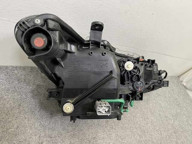 カローラ フィールダー 16系/NZE161G/NZE164G/NKE165G 純正 後期 左 ヘッドライト/ランプ LED LH 刻印D3 KOITO 12-657 81070-12N60(149655)
