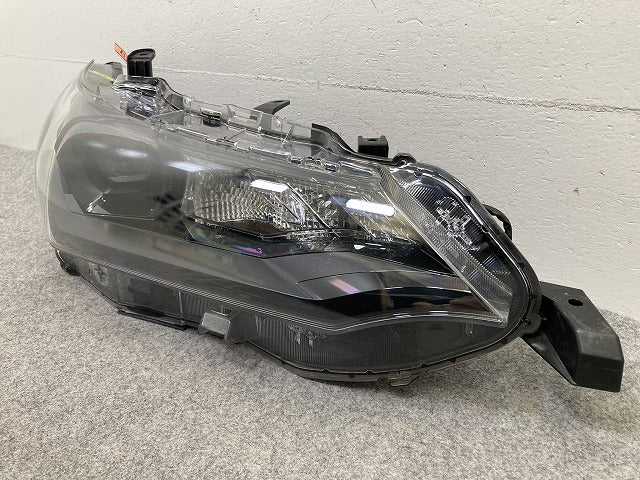 カローラ フィールダー 16系/NZE161G/NRE161G/NKE165G 純正 後期 右 ヘッドライト/ランプ LED RH 刻印D3 KOITO 12-657 81140-12N60(149657)