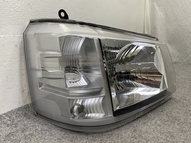 ハイゼット トラック S500P/S510P 純正 後期 右 ヘッドライト/ランプ レベライザー ハロゲン RH 刻印RR STANLEY W6847 81130-B5200(149658)