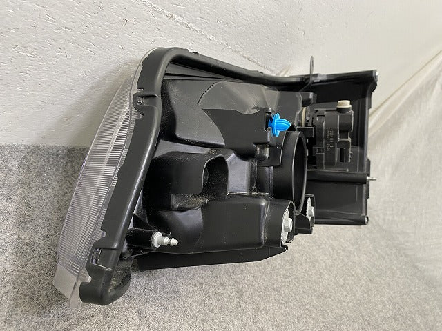 ハイゼット トラック S500P/S510P 純正 後期 右 ヘッドライト/ランプ レベライザー ハロゲン RH 刻印RR STANLEY W6847 81130-B5200(149658)