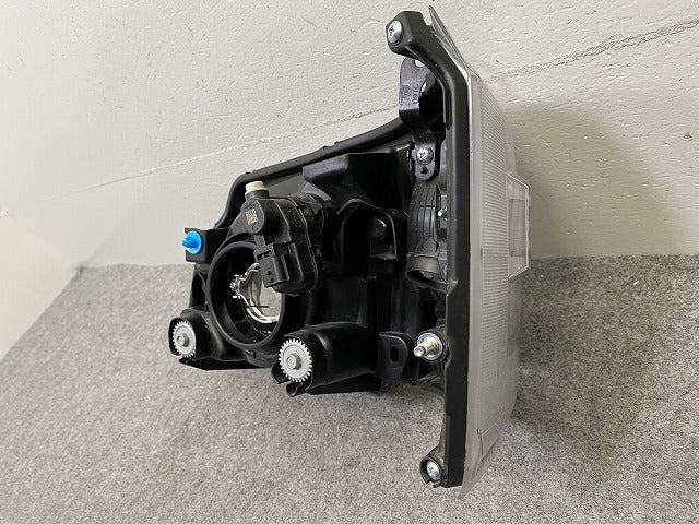 ハイゼット トラック S500P/S510P 純正 後期 右 ヘッドライト/ランプ レベライザー ハロゲン RH 刻印RR STANLEY W6847 81130-B5200(149658)