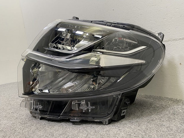 タント カスタム LA650S/LA660S 純正 前期 左 ヘッドライト/ランプ レベライザーLED 刻印Z LH KOITO 100-69075 ダイハツ(149659)