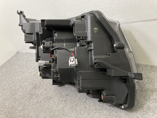 ムーヴ カスタム L150S/L152S/L160S 純正 後期 左 ヘッドライト/ランプ LED レベライザー 刻印B LH KOITO 100-69068 ダイハツ(149684)