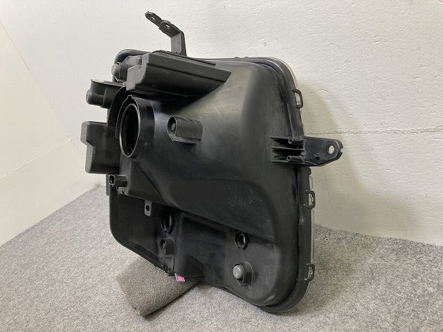 エブリィバン エブリー DA17V 純正 左 ヘッドライト/ランプ ハロゲン LH 助手席側 AL Automotive Lighting LE14C6327 スズキ(149687)
