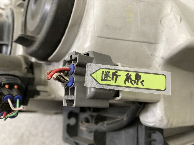 クラウン 17系/JZS171/JZS173/JZS175 純正 左 ヘッドライト/ランプ キセノン HID バラスト レベライザー KOITO 100-76942 トヨタ(149688)