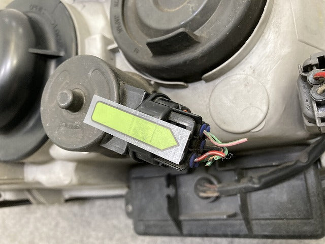 クラウン 17系/JZS171/JZS173/JZS175 純正 左 ヘッドライト/ランプ キセノン HID バラスト レベライザー KOITO 100-76942 トヨタ(149688)