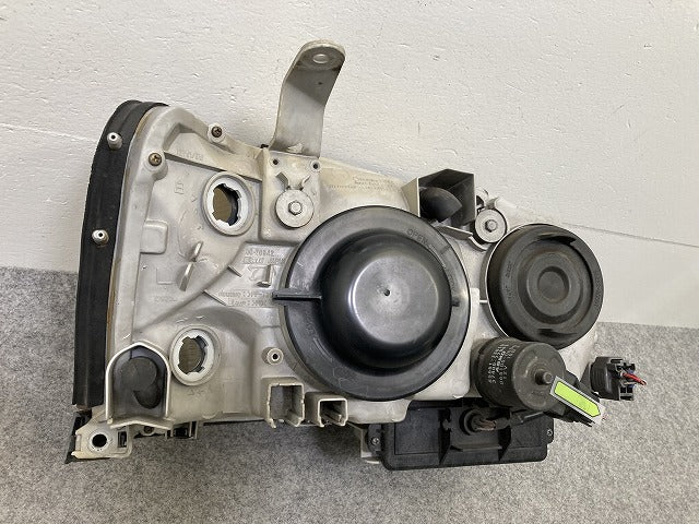 クラウン 17系/JZS171/JZS173/JZS175 純正 左 ヘッドライト/ランプ キセノン HID バラスト レベライザー KOITO 100-76942 トヨタ(149688)