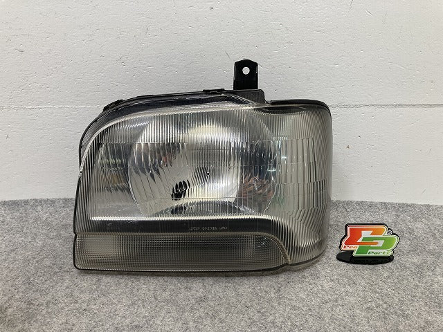 エブリィ バン/ワゴン スクラム バン DA62V/DA62W/DG62V/DG62W 純正 左 ヘッドライト/ランプ ハロゲン LH KOITO 100-32624 スズキ(149689)