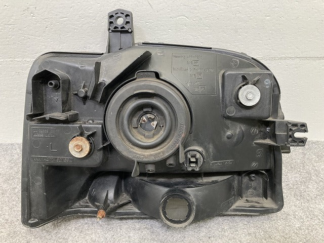 エブリィ バン/ワゴン スクラム バン DA62V/DA62W/DG62V/DG62W 純正 左 ヘッドライト/ランプ ハロゲン LH KOITO 100-32624 スズキ(149689)