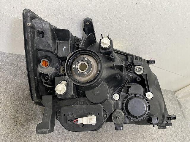 アルファード 10系/ANH10W/ANH15W/MNH10W/MNH15W 純正 左 ヘッドライト/ランプ キセノン HID LH レベライザー 刻印2 ICHIKOH 58-2(149690)
