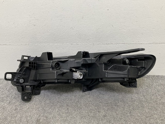 フロンクス WDB3S 純正 右 ウィンカー LED デイライト クリアランスランプ コンビネーションランプ AL Automotive 35601M74TA0(149739)