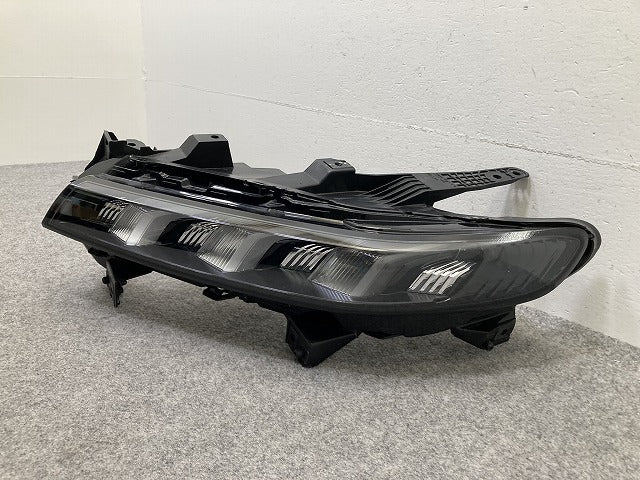 フロンクス WDB3S 純正 左 ウィンカー LED デイライト クリアランスランプ コンビネーションランプ AL Automotive 35602M74TA0(149740)