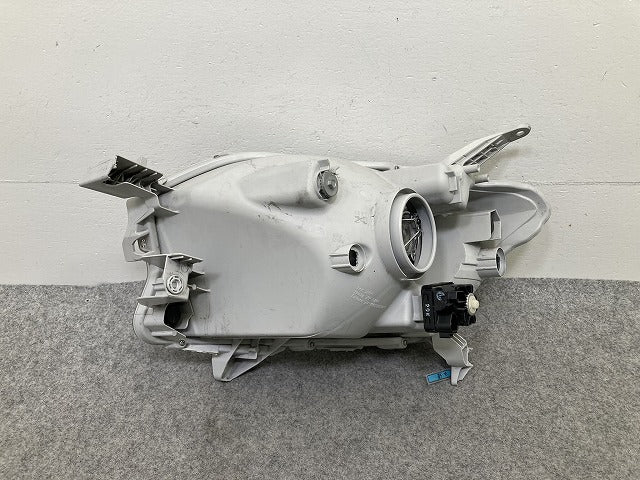プロボックス NSP160V/NCP160V/NCP165V/NHP160V 純正 右 ヘッドライト/ランプ ハロゲン レベライザー 刻印A KOITO 52-279 トヨタ(149741)
