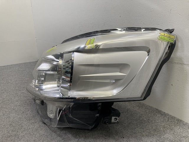 スペーシア カスタム MK32S/MK42S 純正 左 ヘッドライト/ランプ キセノン HID AFS無 刻印N6 ICHIKOH 1872 スズキ(149742)