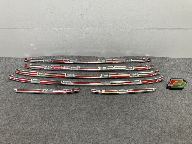新品!フォレスター SK5/SKE 純正 フロント グリルガーニッシュ/メッキモール WK-877-3 メッキ スバル(149745)