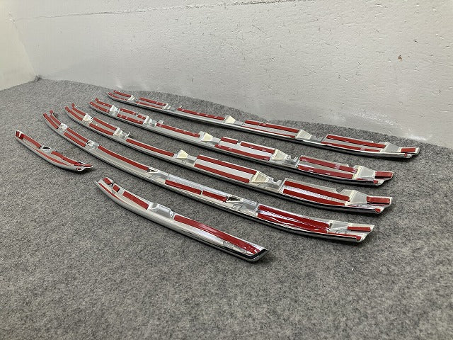 新品!フォレスター SK5/SKE 純正 フロント グリルガーニッシュ/メッキモール WK-877-3 メッキ スバル(149745)