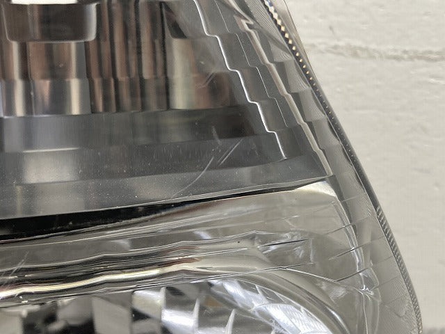 キャリイ トラック DA16T 純正 右 ヘッドライト/ランプ ハロゲン レベライザー KOITO 100-59296 スズキ(149789)