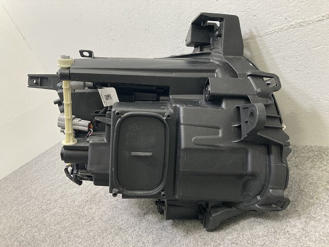 フロンクス WDB3S 純正 左 ヘッドライト/ランプ LED AL Automotive Lighting 35300M74TA1 スズキ(149793)
