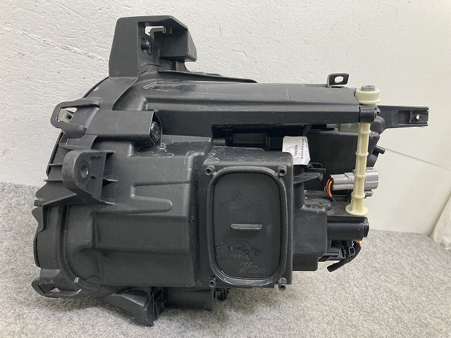 フロンクス WDB3S 純正 右 ヘッドライト/ランプ LED AL Automotive Lighting 35100M74TA1 スズキ(149794)