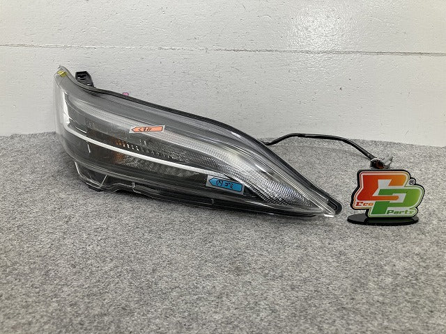 セレナ C27 e-POWER/HC27/HFC27/GC27/GNC27 純正 後期 右 ウィンカー LED 刻印W フロントクリアランスランプ KOITO 210-23785 日産(149795)
