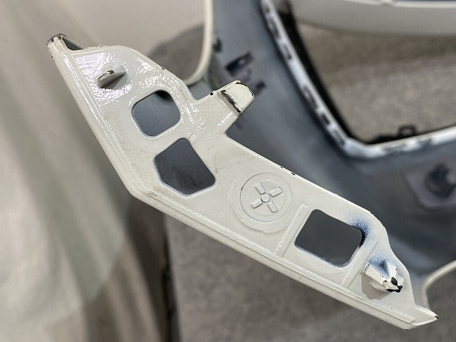 1シリーズ/F40 純正 フロントバンパー 511 17459708/51117459708 アルピンホワイトIII カラーNo.300 BMW (149814)
