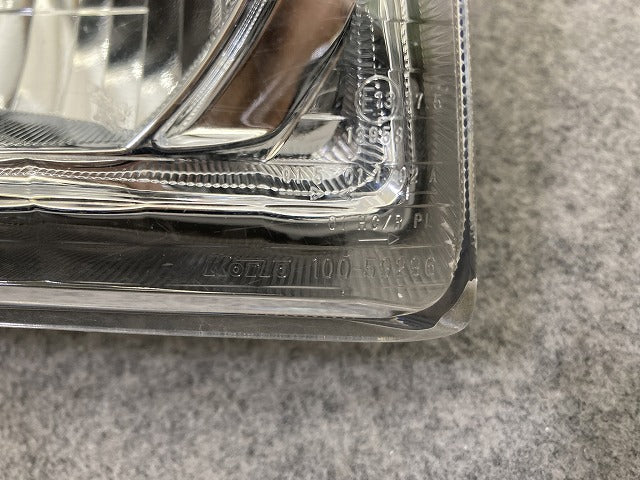 ミニキャブ DS16T 純正 右 ヘッドライト/ランプ ハロゲン レベライザー RH KOITO 100-59296 35120-82M01 三菱(149830)