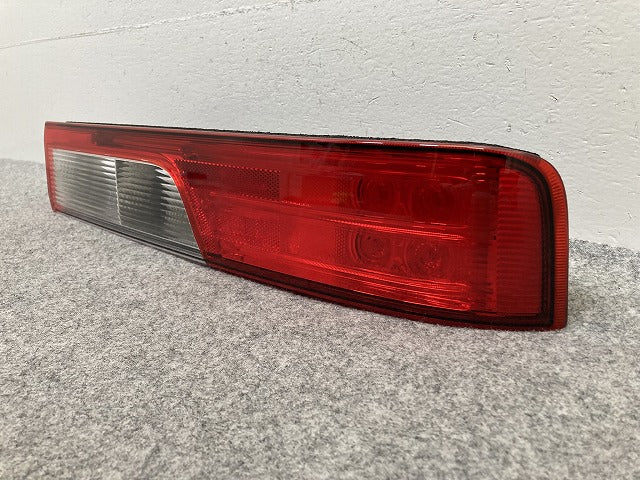 エブリィ DA17V/DA17W 純正 右 テールランプ/ライト/レンズ LED ICHIKOH D146 スズキ(149838)