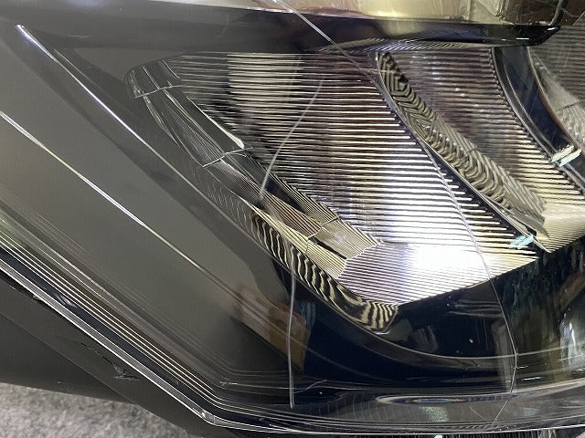 ライズ A200A/A210A/A201A/A202A 純正 右 ヘッドライト/ランプ レベライザーLED ICHIKOH 1990 トヨタ(149868)
