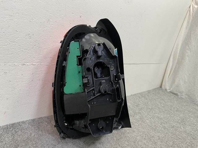 新品!ミニ F55/F56/F57 純正 前期 右 テールランプ/ライト/レンズ LED OLSA 7297414-15 63217297414 MINI(149869)