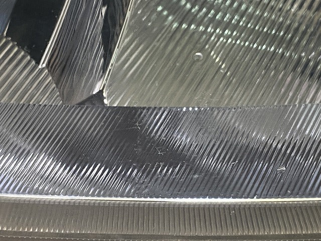 ヴォクシー VOXY 60系/AZR60G/AZR65G 純正 左 ヘッドライト/ランプ キセノン HID レベライザー AFS無 刻印C2 KOITO 28-154 トヨタ(149870)