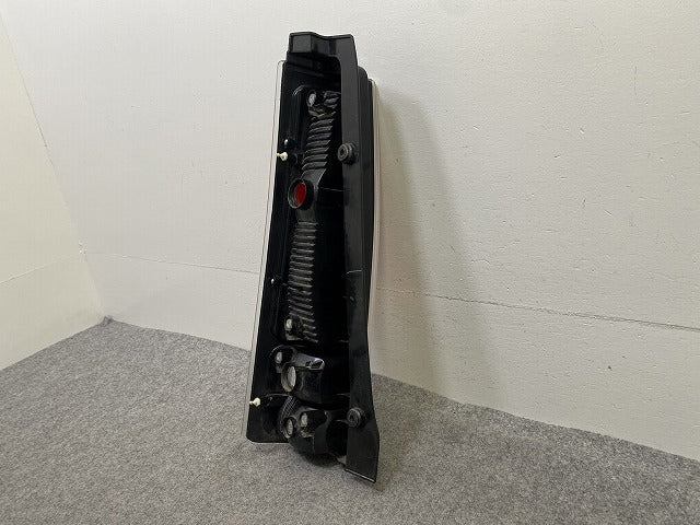 ワゴンR MH21S/MH22S 純正 右 テールランプ/ライト/レンズ ハロゲン TOKAIDENSO 35603-58J3 スズキ(149871)