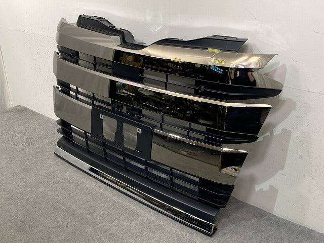 ノア NOAH 90系/MZRA90W/MZRA95W/ZWR90W/ZWR95W 純正 フロント グリル/ラジエーターグリル 53101-V1020/53112-V1020 メッキ トヨタ(149874)