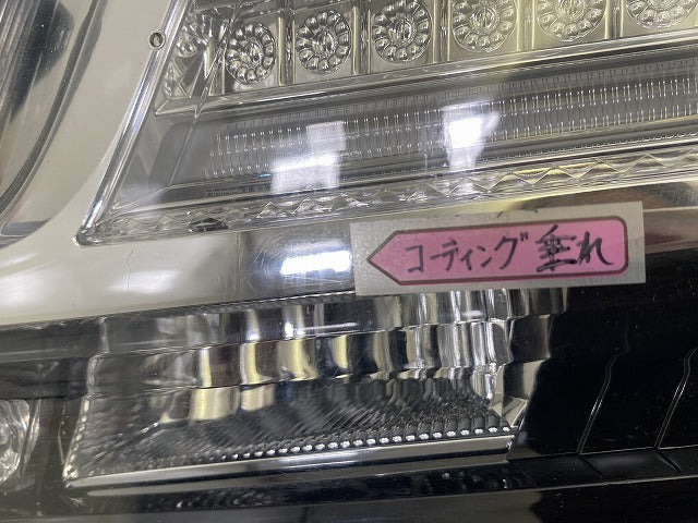 ヴェルファイア 30系/AGH30W/AGH35W/GGH30W/GGH35W 純正 前期 右 テールランプ/ライト LED フィニッシャー KOITO 58-72 トヨタ(149895)