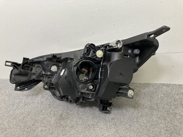 ノート/NOTE E12/NE12/HE12/ANE12 純正 後期 右 ヘッドライト/ランプ レベライザーLED 刻印D RH ICHIKOH 1934 日産(149901)