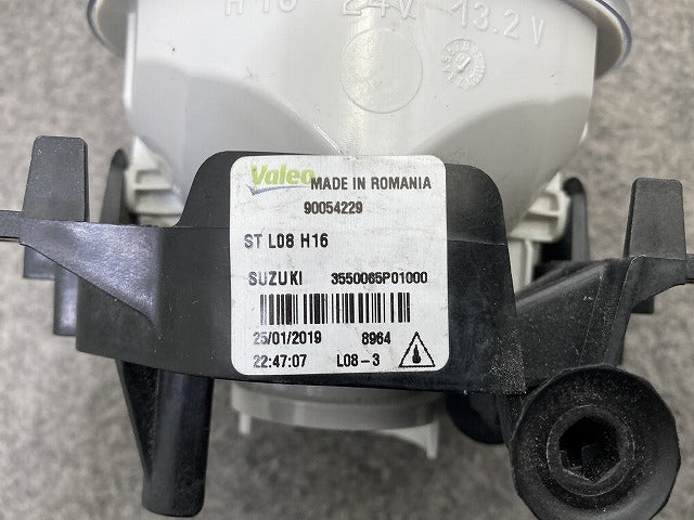 ジムニー JB64W 純正 左右共通 フォグランプ/フォグライト ハロゲン VALEO 90054229 スズキ(149905)