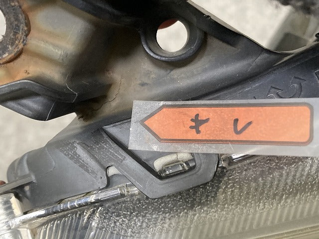 フィット GE6/GE7/GE8/GE9 純正 前期 右 ヘッドライト/ランプ ハロゲン レベライザー RH STANLEY P6865 ホンダ(149906)