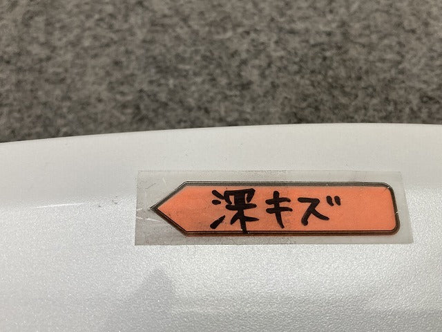 ランドクルーザー/ランクル FJA300W/VJA300W 純正 右 リア フェンダーアーチモール 75605-60120/1/2 ホワイトパール 090 トヨタ(149918)
