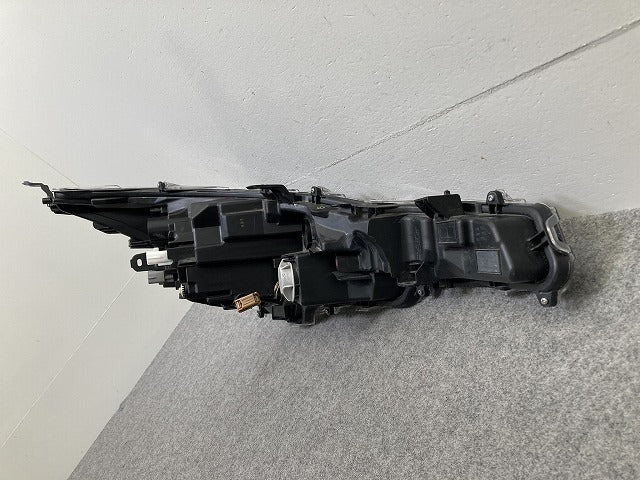 カローラ スポーツ 210系/NRE210H/214/ZWE211/213/19/MZEA12H 純正 左 ヘッドライト/ランプ LED 刻印B 12-614 81106-12L10(149919)