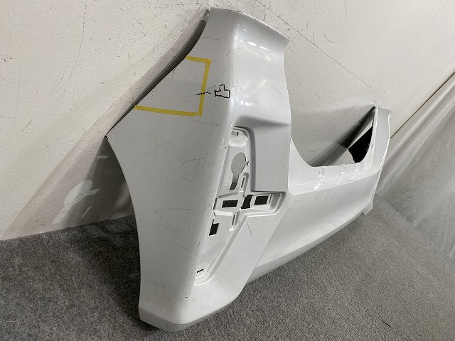 タント カスタム LA650S/LA660S 純正 前期 リア バンパー 52159-B2B70 シャイニングホワイトパール W25 ダイハツ(149928)