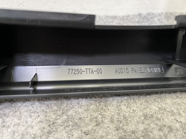 新車取り外し!N-BOX/NBOX Nボックス JF3/JF4 純正  ナビパネル センターパネル オーディオクラスターパネル ステー 77250-TTA-00(149939)