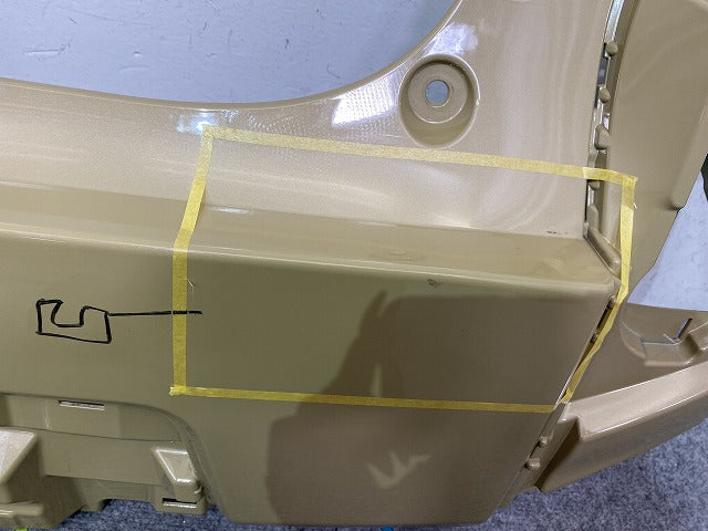 タフト LA900S/LA910S 純正 リア バンパー Rバンパー 52159-B2C20 サンドベージュメタリック T34 ダイハツ(149951)