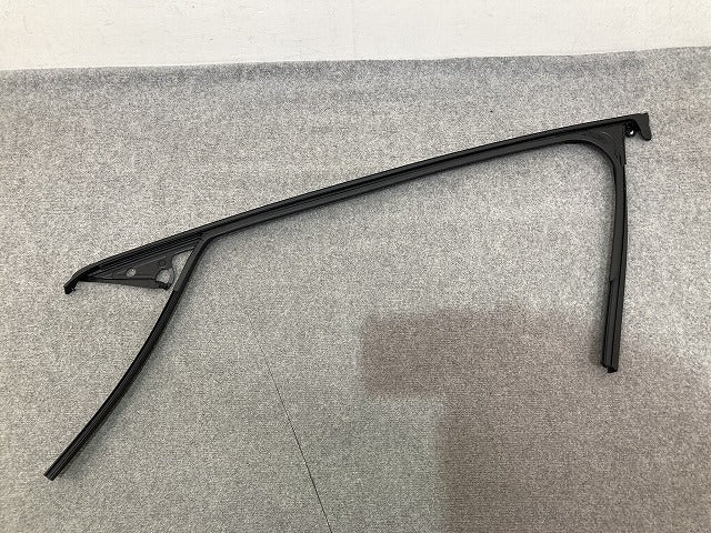 新品!CX-30/CX30 純正 右 フロント ドア ガラス ラン ドア ウエザーストリップ E9KG-Y06 DFR5-58-60ZD 素地 マツダ(149955)